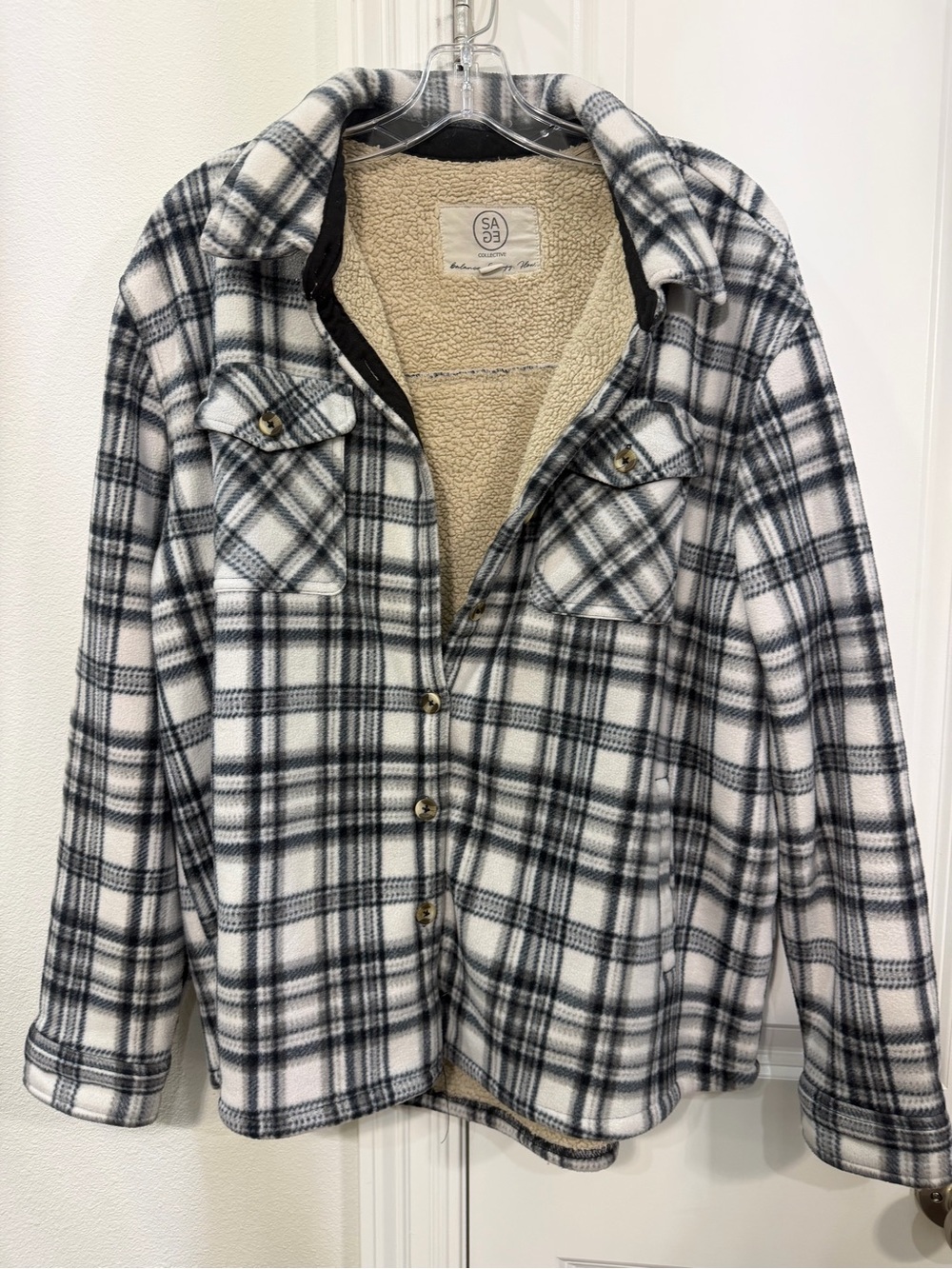 Sherpa-Lined Plaid Utility Shacket - Black & White